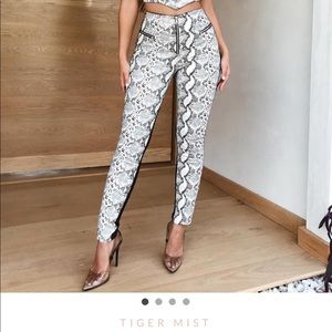 High waist snake skin print pants